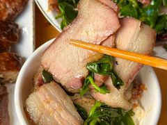 -大众跷脚牛肉馆·非遗传承单位(峨眉山店)