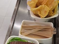 -宴全牛粤来越牛潮汕鲜牛肉火锅(海州万达广场店)