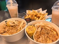 -W COLLECTIVE  DESSERT SHOP