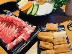 -呷哺呷哺(丹尼斯店)
