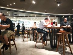 大堂-星巴克臻选(广州太古汇店)