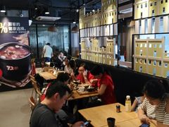 大堂-72街红烧排骨饭(海珠丽影广场店)