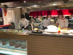 -荣誉国际酒店-云顶旋转餐厅