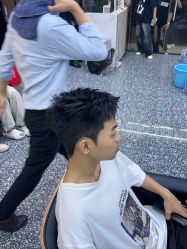 -藤野造型专业烫染接发