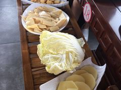 -亿诣蝎府炸酱面羊蝎子火锅(酷车小镇店)
