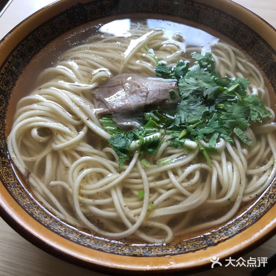 李学良西北正宗兰州牛肉拉面馆