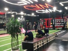 -成杰格斗·拳击·柔术·防身术(建设路店)