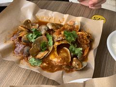 -东海岸人工湖美食村