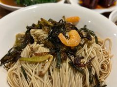 开洋葱油葱油面-建国328小馆