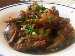 洪城烧鸡脚-遇见老三样(昌北机场店)