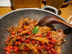 -吃饭皇帝大土家民族菜(正大广场店)