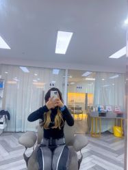 -米娜护肤造型