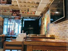 大堂-三个大叔烤羊肉串·炭炉砂锅菜(西三旗店)