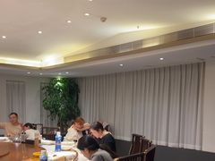 -梅花香里大酒店(郁金香路店)