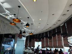 -怡豪大饭店·银顶旋转餐厅