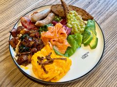 brunch&nbsp;全餐-Common Table · Brunch & Coffee