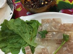 -东北农家院·铁锅炖(莘庄店)