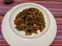 -香巴拉云南餐厅(华莱坞店)