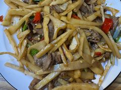 -牛八宝桂林米粉(八里庄店)