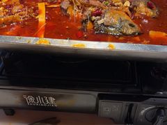 -老街烧烤大排档·地道湖北菜·龙虾馆(汉口火车站店)