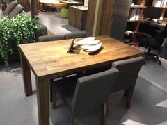 -长虹家具世界(渭水道店)