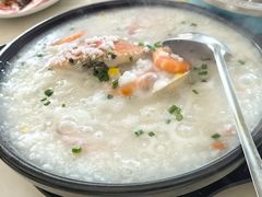 -覃记海鲜美食餐厅