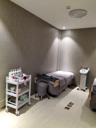 -奥拉克（天津）医疗美容门诊
