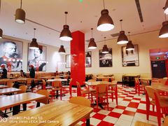 -城市大道红炉披萨烘焙坊