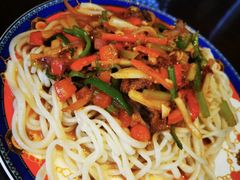 拉条子-楼兰新疆主题餐厅(悠方店)
