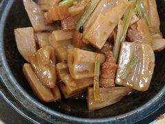 莲藕焖猪肉-六道菜农庄(花都店)