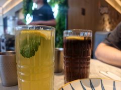-必胜客(尹山湖歌林公园店)