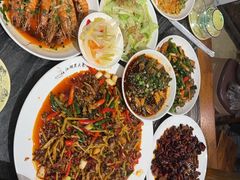 -江湖黑大兔(杨家坪店)