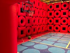 -chi K11艺术空间展览厅