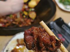-万里闯关东铁锅炖菜馆(高新旗舰店)