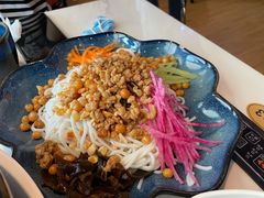 地标凉米线-牧雲子·臻选云南菜 .商务宴请(泰然大厦店)