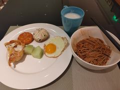 -上海虹桥祥源希尔顿酒店