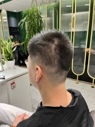 -童辉造型