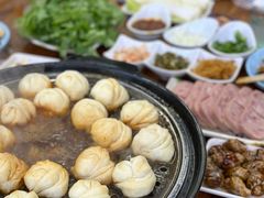 -闯关东牛排牛尾一锅香(海城店)
