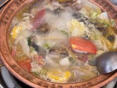 -阿婆情腊排骨火锅(金虹路店)