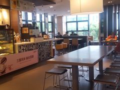 大堂-麦当劳(东苑丽宝商业广场店)