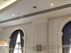 -王府井酒店(金桥港湾店)