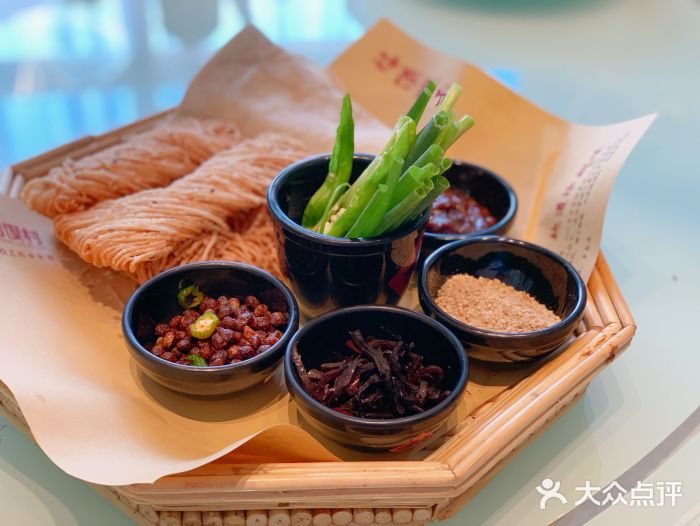 大张烙馍村(绿地店)烙馍卷馓子图片