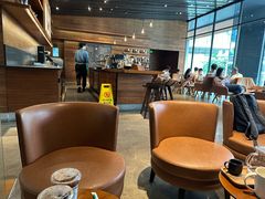 -星巴克臻选(广州高德置地秋广场店)