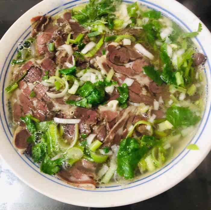 老五羊汤面-"中午和同事在晋源区办事同事推荐的一家小饭.