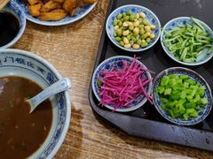 -门框胡同百年卤煮(新街口店)