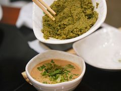 海拉尔野生韭菜花-情忆草原涮肉馆