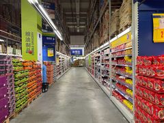 -麦德龙上海闵行商场-停车场