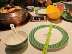 -润园四季椰子鸡火锅(卓越INTOWN店)