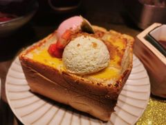 -蜜桃餐厅·伴山(湖滨商业街店)