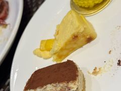 -武汉世茂希尔顿酒店·汇·全日餐厅